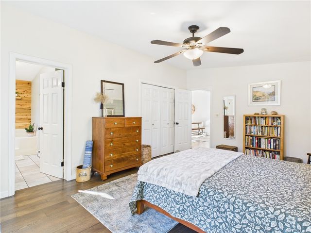 50 Steven Street, Tiverton, RI 02878