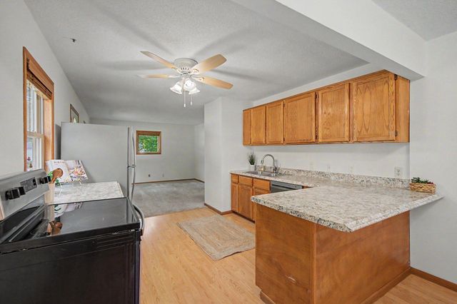6729 52nd Avenue N, Crystal, MN 55428