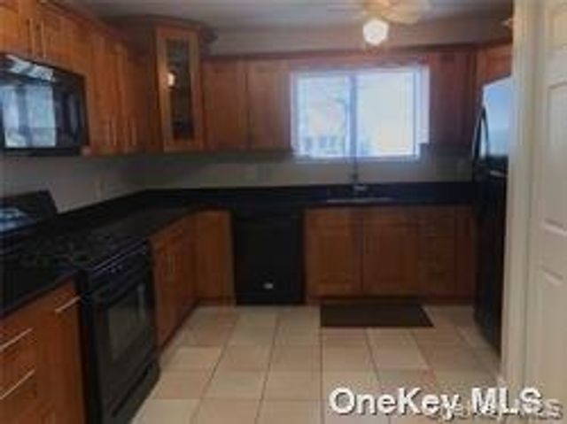 558 Lincoln Boulevard, Long Beach, NY 11561