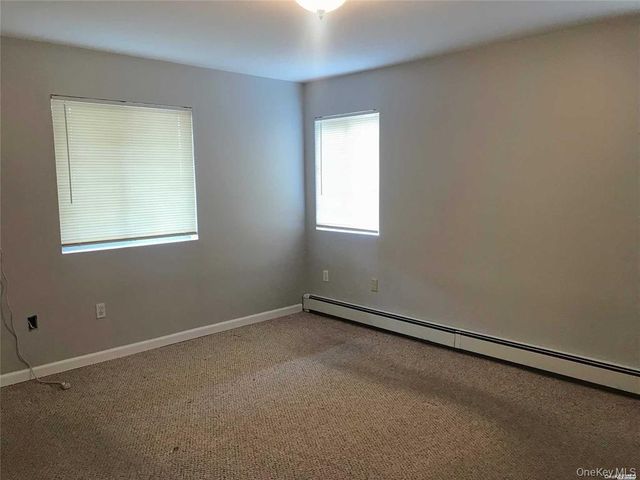 558 Lincoln Boulevard, Long Beach, NY 11561