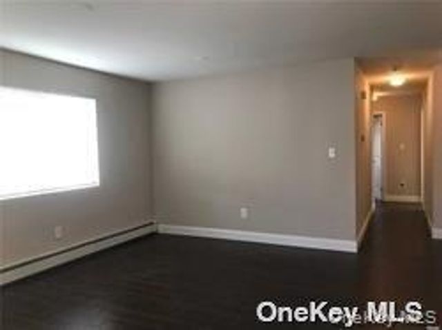 558 Lincoln Boulevard, Long Beach, NY 11561
