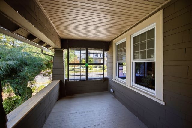 111 Greenacre Avenue, Longmeadow, MA 01106