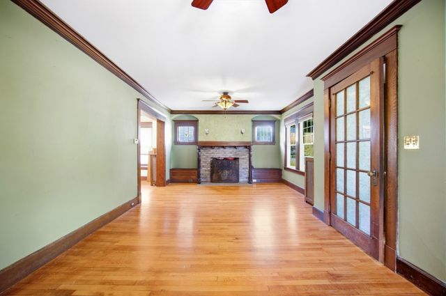 111 Greenacre Avenue, Longmeadow, MA 01106