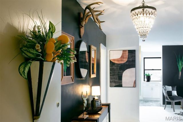 4466 W Pine Boulevard 8E, St Louis, MO 63108