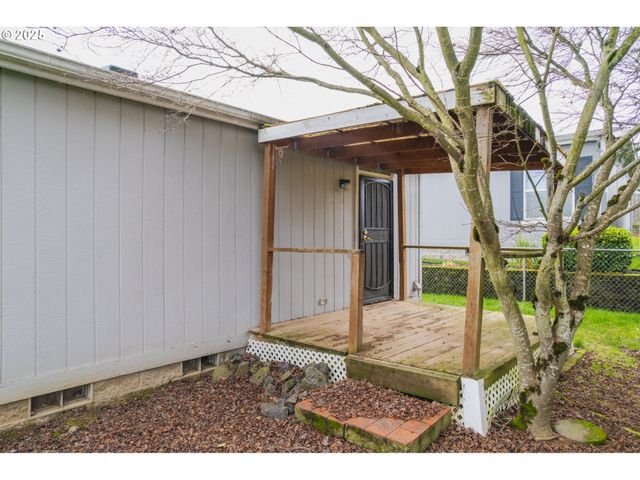 3396 LAKE VANESSA Cir Nw, Salem, OR 97304