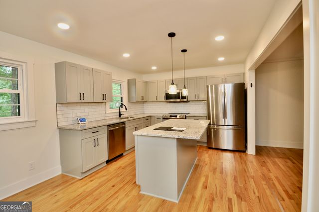 225 Sherwood Drive, Athens, GA 30606