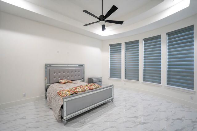 10904 Hollydale Road, Frisco, TX 75035