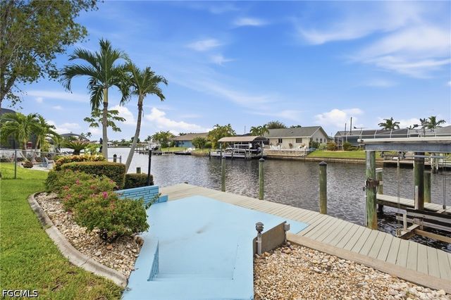 4557 Gulf AVE, North Fort Myers, FL 33903