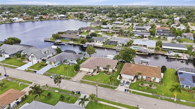 4557 Gulf AVE, North Fort Myers, FL 33903
