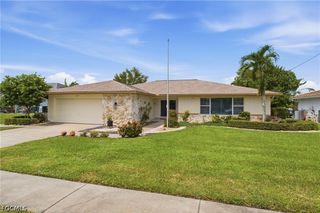 4557 Gulf AVE, North Fort Myers, FL 33903
