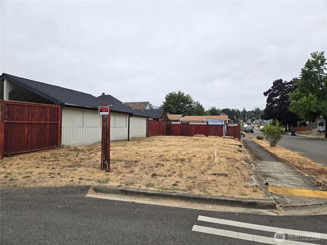 3251 S 58th, Tacoma, WA 98409