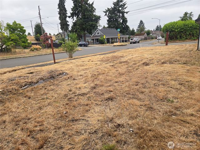 3251 S 58th, Tacoma, WA 98409