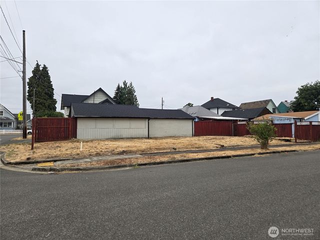 3251 S 58th, Tacoma, WA 98409