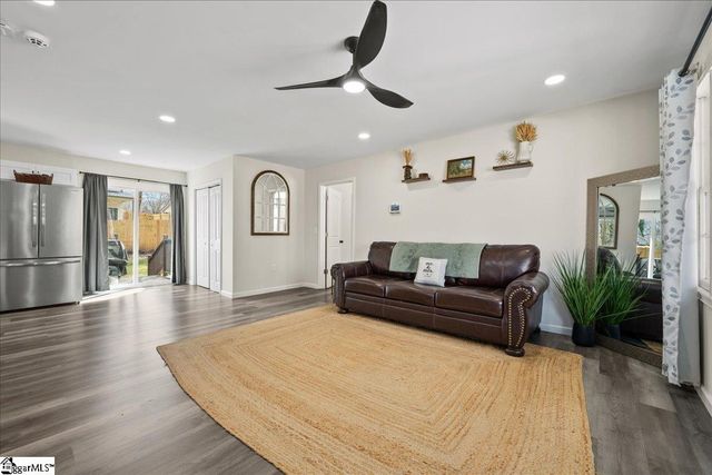 129 Holloway Boulevard, Belton, SC 29627