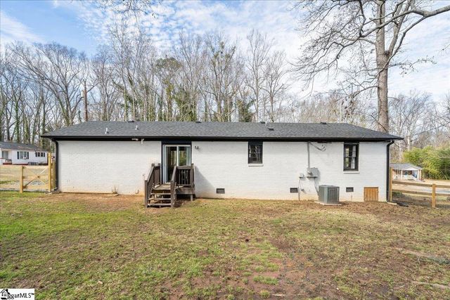 129 Holloway Boulevard, Belton, SC 29627