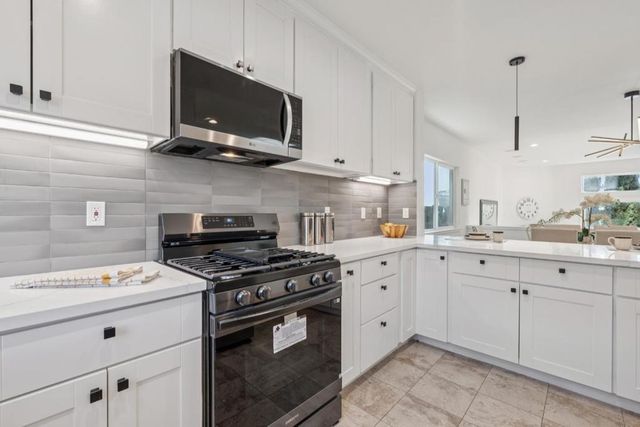 15675 Liberty Street, San Leandro, CA 94578