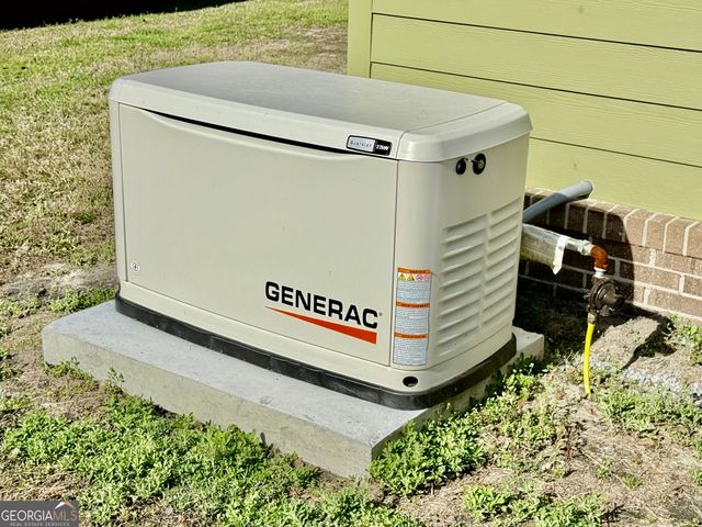 247 Jim Hendrix Lane, Claxton, GA 30417