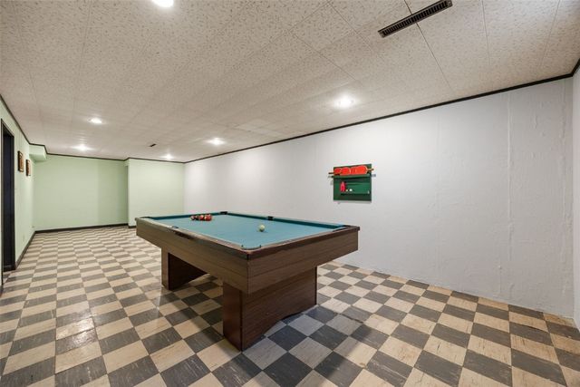 1010 Eastern Drive, Cedar Rapids, IA 52403