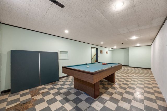 1010 Eastern Drive, Cedar Rapids, IA 52403