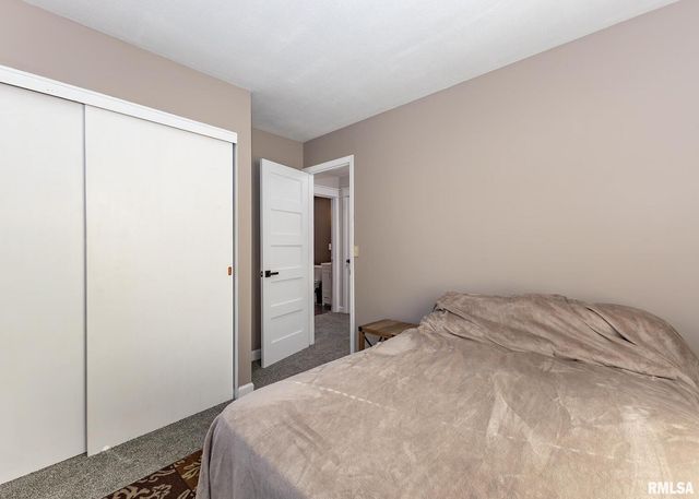 1430 4TH Street, Camanche, IA 52730