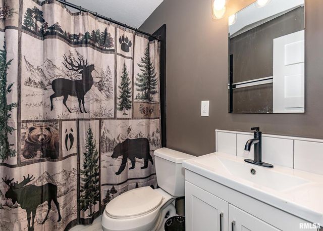 1430 4TH Street, Camanche, IA 52730