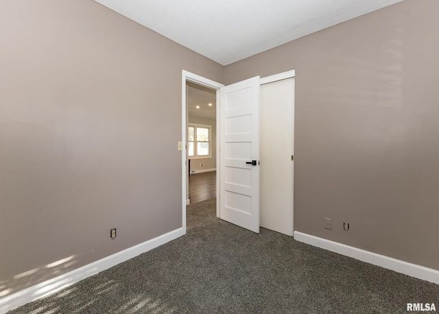 1430 4TH Street, Camanche, IA 52730