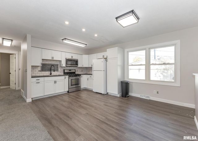 1430 4TH Street, Camanche, IA 52730