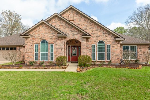 7615 Colonial Drive, Beaumont, TX 77707