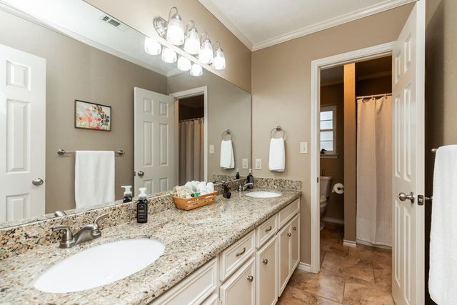 7615 Colonial Drive, Beaumont, TX 77707