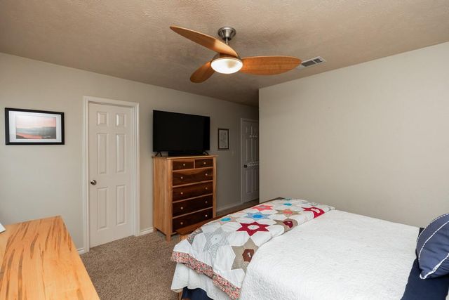 7615 Colonial Drive, Beaumont, TX 77707