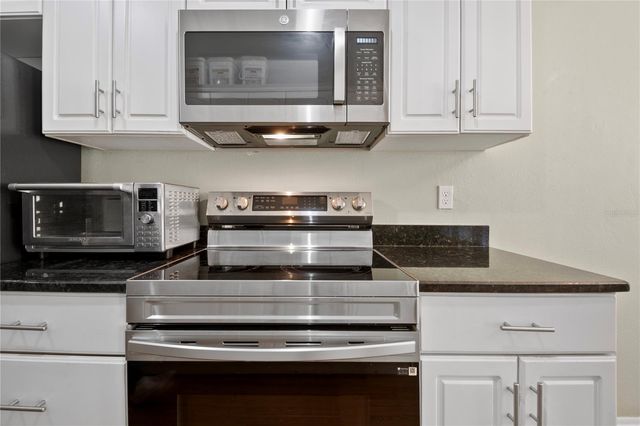 10006 87TH STREET, Seminole, FL 33777