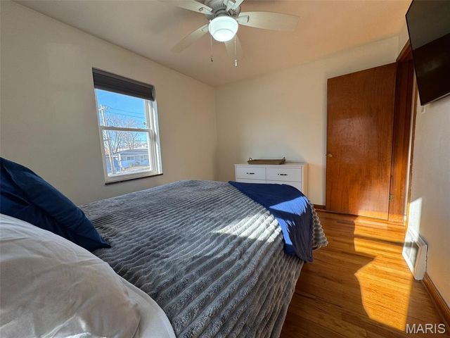 84 S Laclede Station Road, Webster Groves, MO 63119