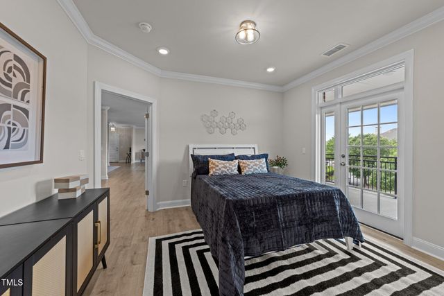 1600 Gathering Park Circle 201, Cary, NC 27519