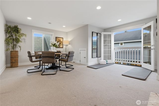 260 NE Alder Street, Issaquah, WA 98027