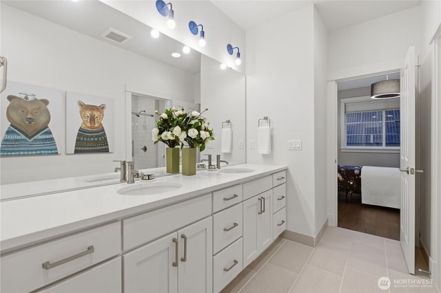 260 NE Alder Street, Issaquah, WA 98027