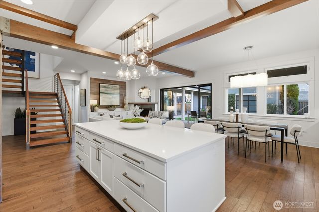 260 NE Alder Street, Issaquah, WA 98027