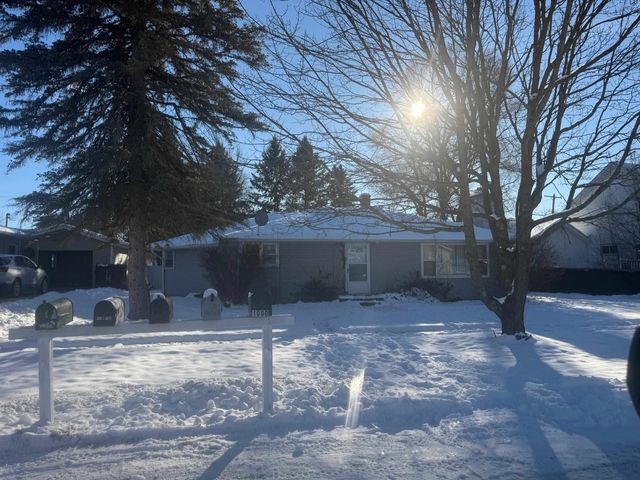 133 W 2nd Street, Gladwin, MI 48624