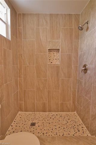 11 California RD, Lehigh Acres, FL 33936