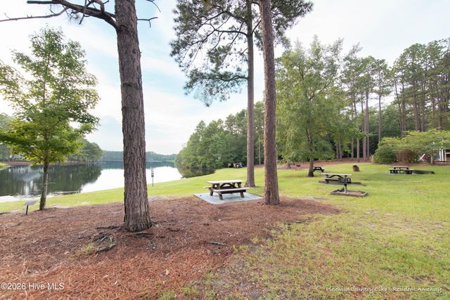 46 Whitehaven Drive, Pinehurst, NC 28374