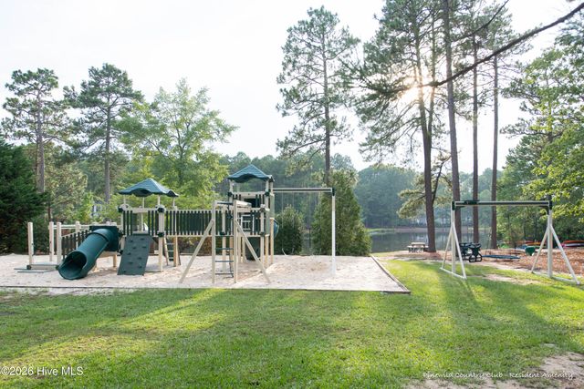 46 Whitehaven Drive, Pinehurst, NC 28374