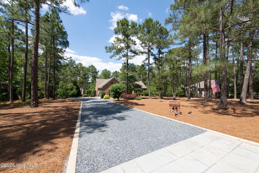 46 Whitehaven Drive, Pinehurst, NC 28374