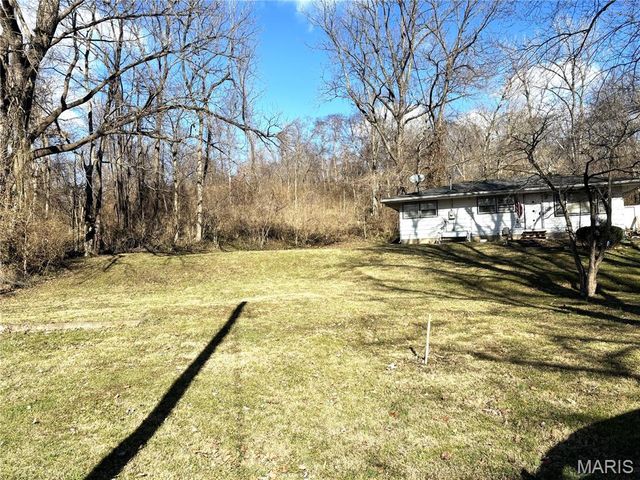 1029 Summer Lane, Caseyville, IL 62232