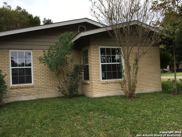 102 NORTHILL DR, San Antonio, TX 78201