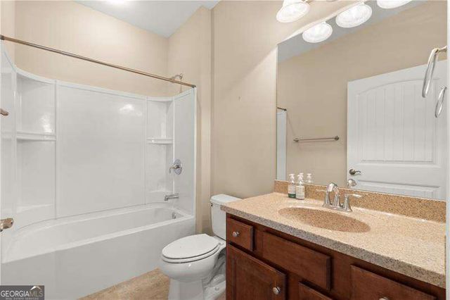 240 Somerset Circle, Woodstock, GA 30189