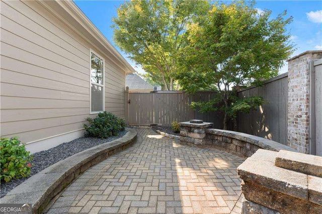 240 Somerset Circle, Woodstock, GA 30189