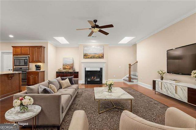 240 Somerset Circle, Woodstock, GA 30189