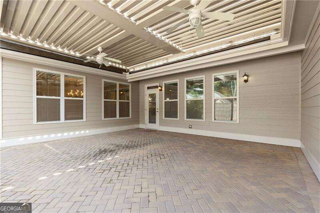 240 Somerset Circle, Woodstock, GA 30189