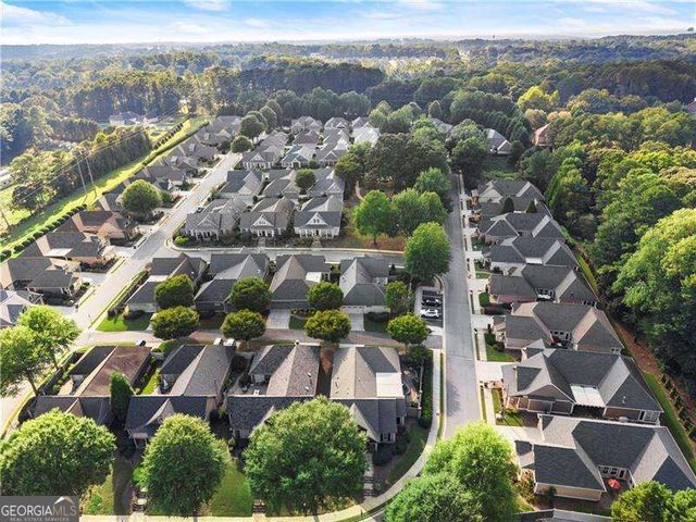 240 Somerset Circle, Woodstock, GA 30189