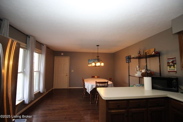 148 Primrose Dr, Mt Washington, KY 40047