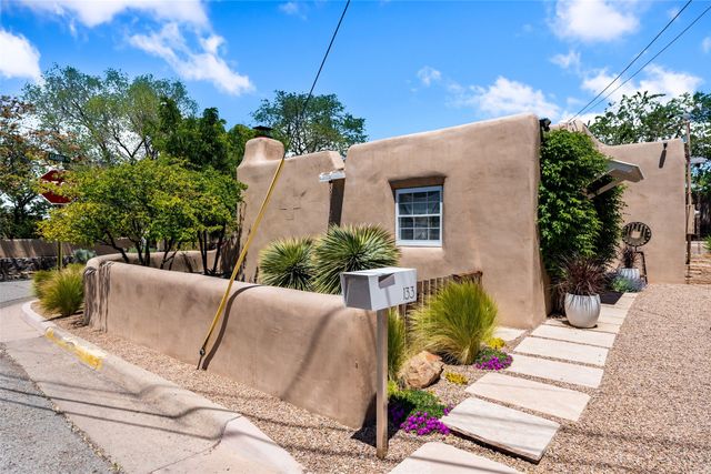133 Kearny Avenue, Santa Fe, NM 87501